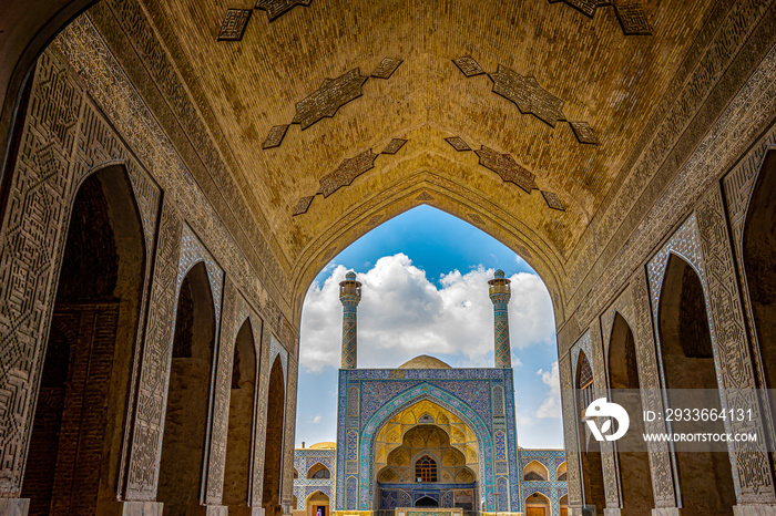 Iran, city of Isfahan,  the famous Jameh Mosque