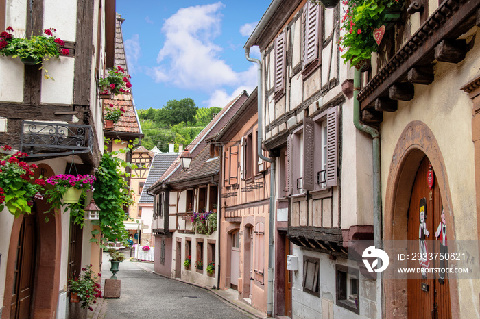 Ribeauvillé. Maisons à colombages dans les rues du centre-ville, Alsace, Haut Rhin. Grand Est