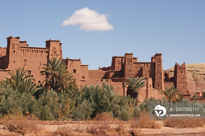 The impressive mud structures and buildings of Ait Benhaddou in Morocco