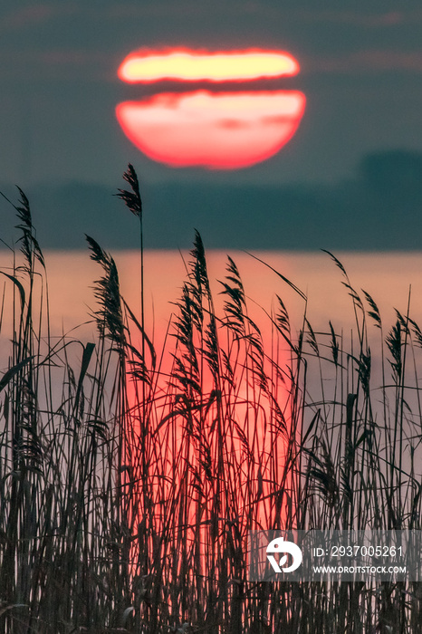 sonnenaufgang am meer