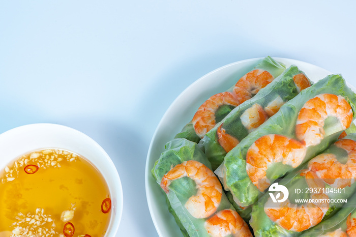 Goi Cuon越南鲜虾卷的俯视图