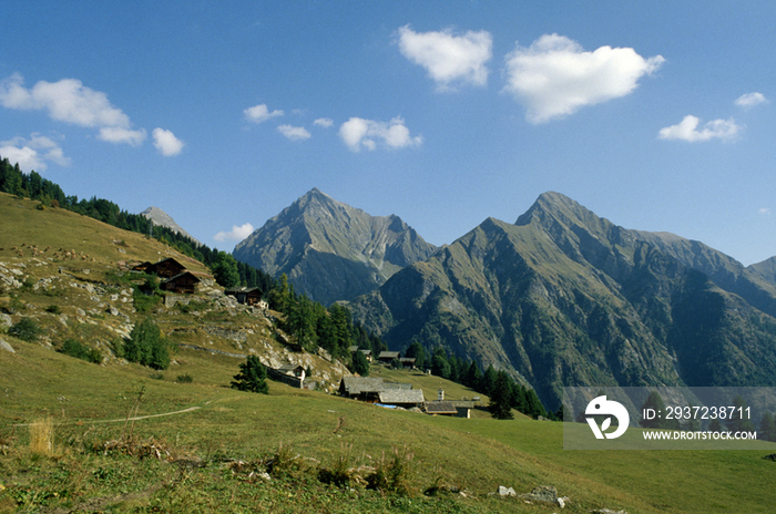 Piedmont, Alagna Valsesia, Case Walser a Otro