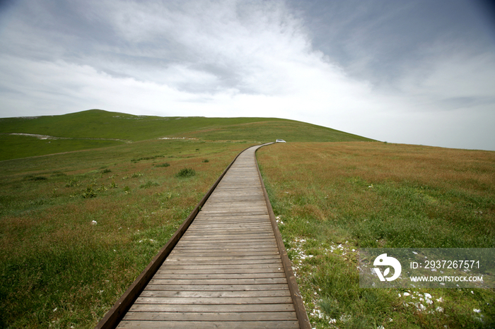 Italy, Umbria, Castelluccio di Norcia walkway