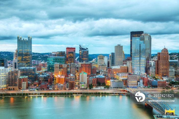 Pittsburgh cityscape with the Ohio river