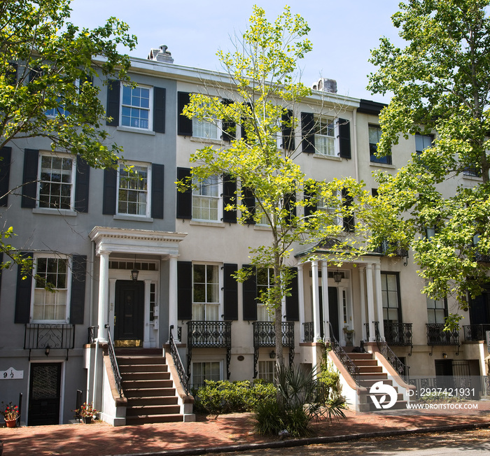 A row of townhouses in Savannah Georgia