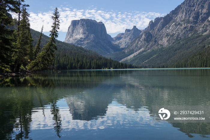 Squaretop mountain reflecting in the Green River lakes of the Wind River range of Wyoming.