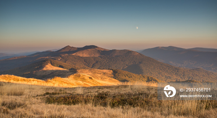 波兰美丽的山脉-Bieszczady