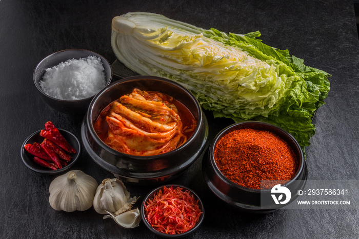 白菜キムチと韓国食材 Chinese cabbage kimchi Korea gourmet
