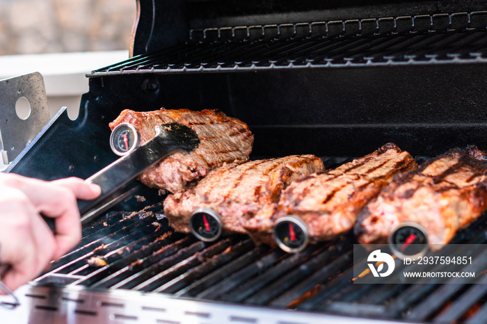 Grilling steak