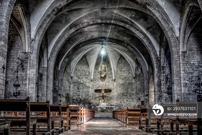 interior de una iglesa