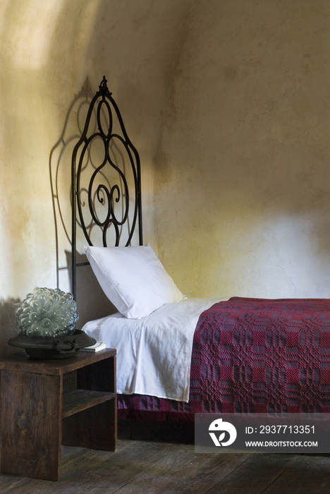 Italy, Abruzzo, Santo Stefano di Sessanio, Detail of a bedroom at Hotel