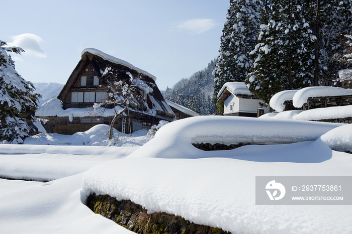 房屋雪景