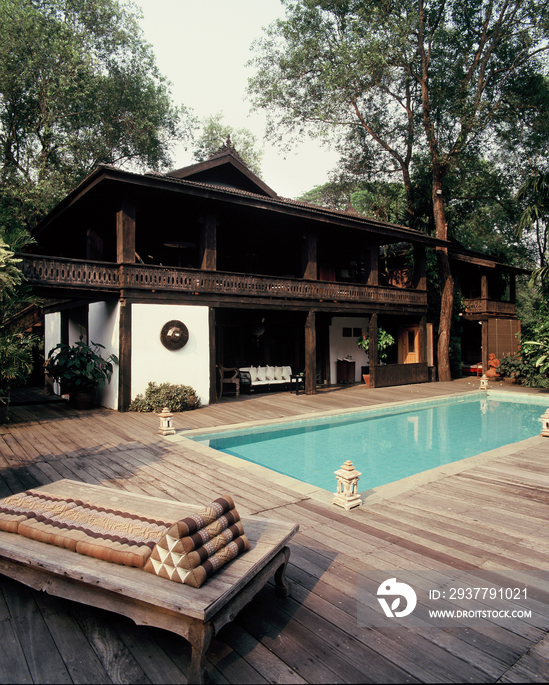 Thailand, Chiang Mai, house with swimming pool