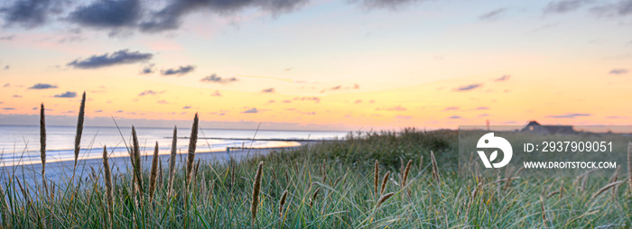 Sonnenuntergang am Strand