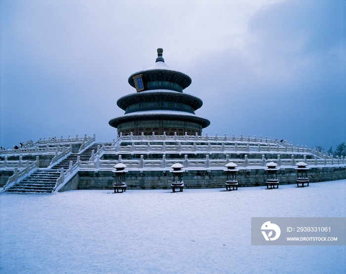 天坛祈年殿雪景